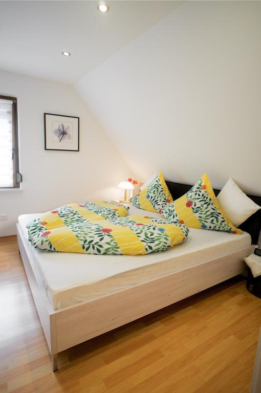 Moseltraum-fewo Mit Klimaanlage-burgblick Und Balkon Apartment *